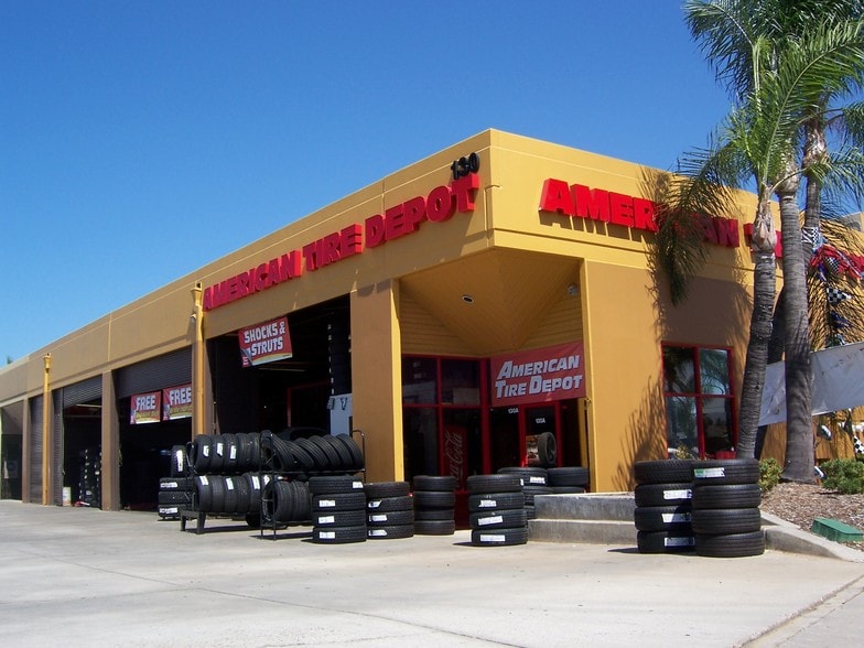 More Photos Of 210 W Bradley Ave, El Cajon Service For Lease