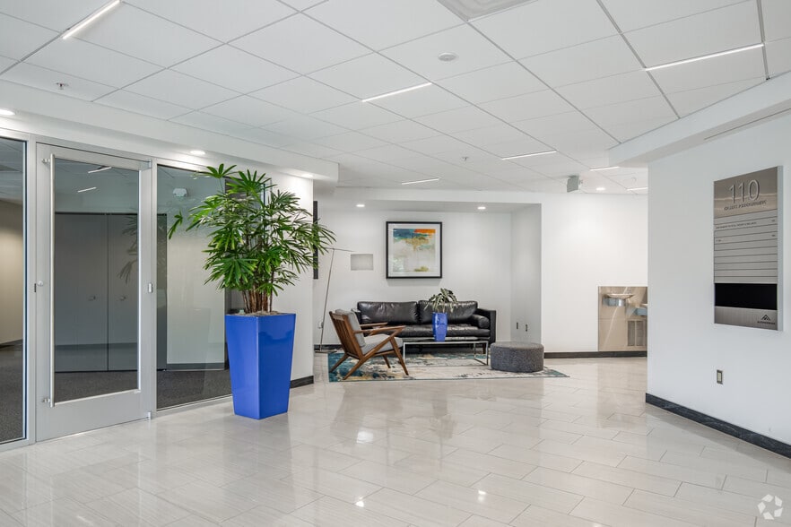 More Photos Of 110 Thomas Johnson Dr, Frederick Office For Lease