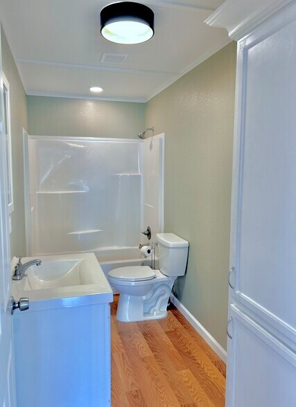 More Photos Of 927 27th St, San Leon Manufactured Housing Mobile Home Park For Sale
