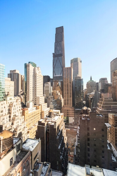 More Photos Of 55 W 46th St, New York Office Residential For Sale