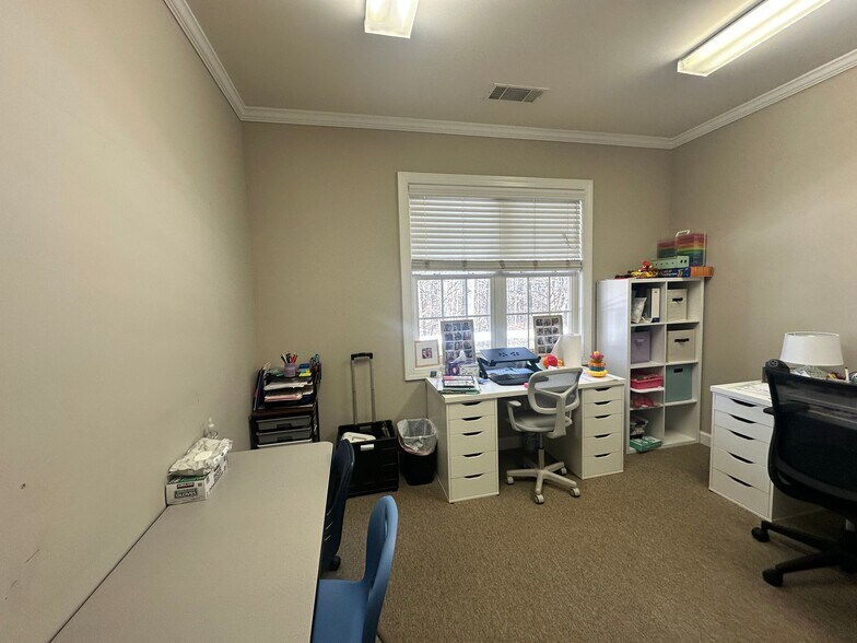 More Photos Of 2450 Atlanta Hwy, Cumming Office For Lease