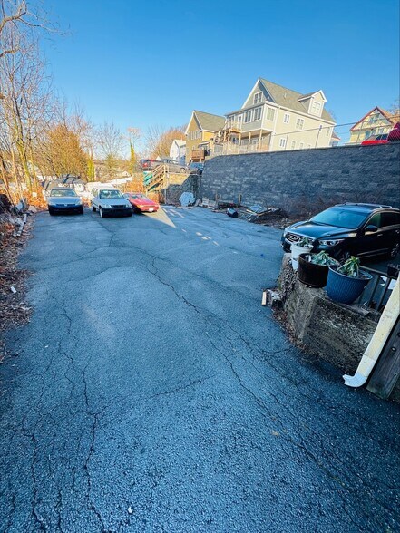 More Photos Of 4421 Washington St, Roslindale Apartments For Sale