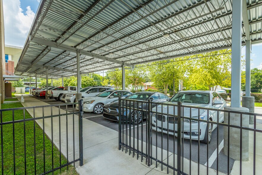 More Photos Of 281 N Lyerly St, Chattanooga Medical For Lease