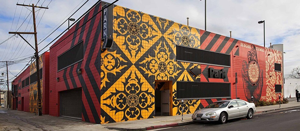 More Photos Of 101-127 S La Brea Ave, Los Angeles Unknown For Sale