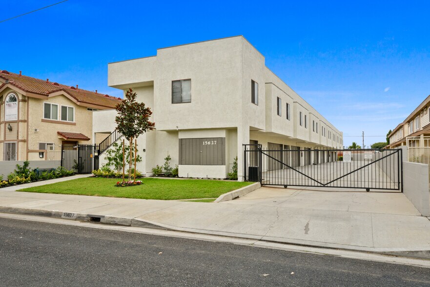 More Photos Of 15627 Belshire Ave, Norwalk Apartments For Sale