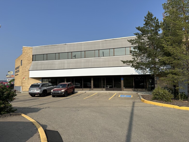 More Photos Of 6005 Gateway Blvd, Edmonton Office For Lease