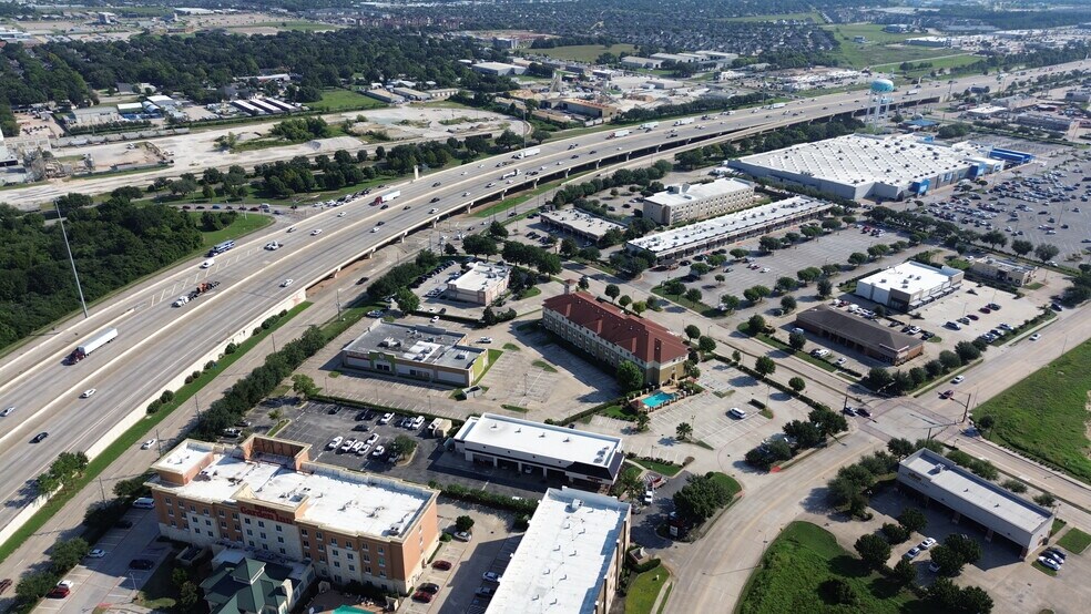 More Photos Of 2006 Katy Mills Blvd, Katy Hotel For Sale