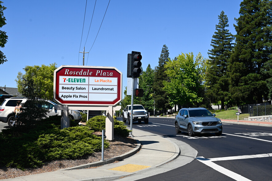 More Photos Of 500 Cirby Way, Roseville General Retail For Sale