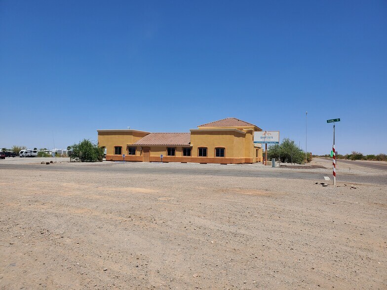 More Photos Of 391 N Riggles Ave, Quartzsite Land For Sale