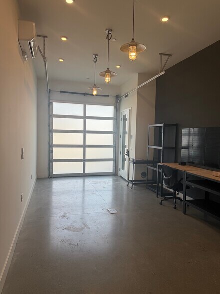 More Photos Of 202 Panetta Ave, Santa Cruz Flex For Sale