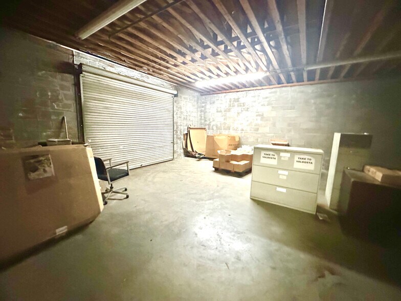 More Photos Of 25 N Main St, Moultrie Office For Sale