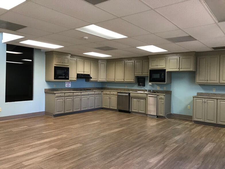 More Photos Of 1250 John B White Sr Blvd, Spartanburg Medical For Lease