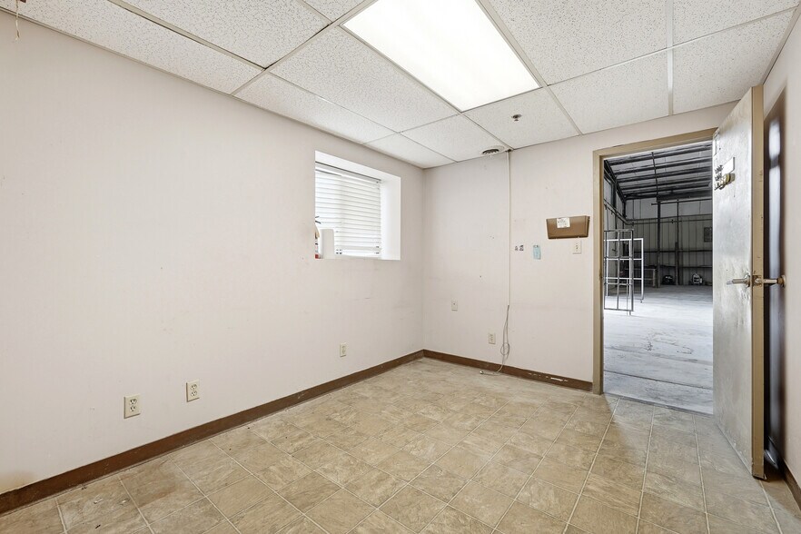 More Photos Of 2489 County Road 1, South Point Warehouse For Sale