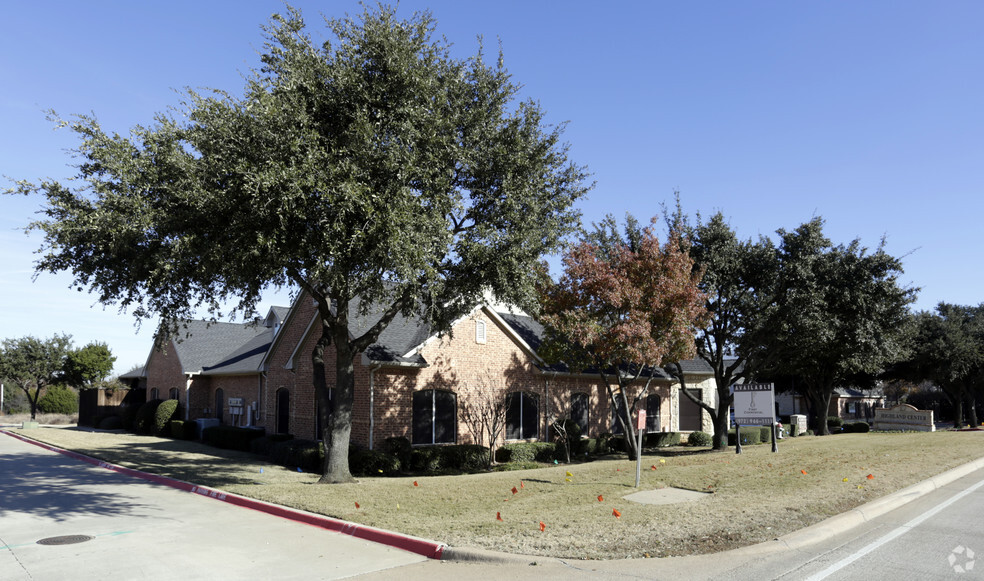 Primary Photo Of 2016 Justin Rd, Highland Village Office For Lease