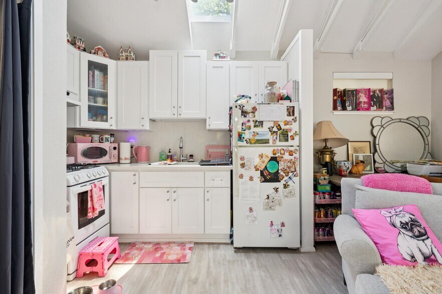 More Photos Of 829 San Anselmo Ave, San Anselmo Apartments For Sale