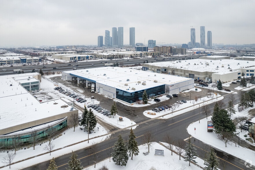 More Photos Of 441 Chrislea Rd, Vaughan Distribution For Sale