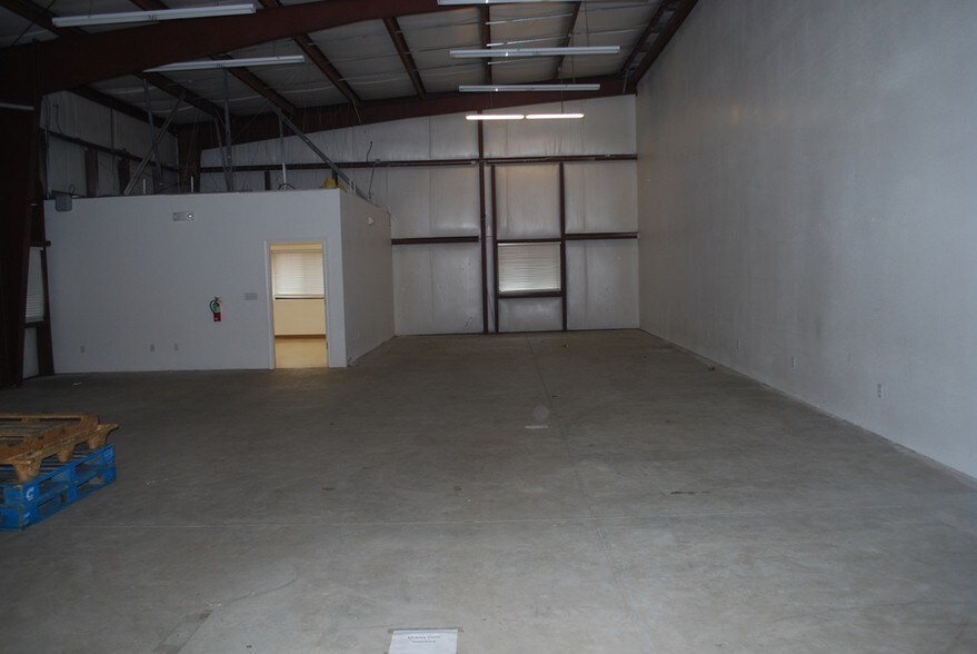 More Photos Of 1771 Grogan Ave, Merced Warehouse For Sale