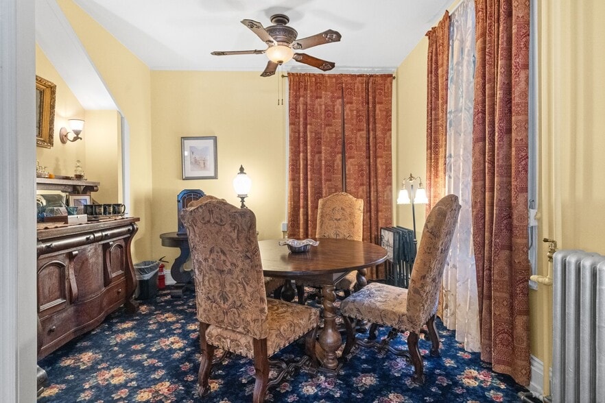 More Photos Of 23-25 Race St, Jim Thorpe Hospitality For Sale