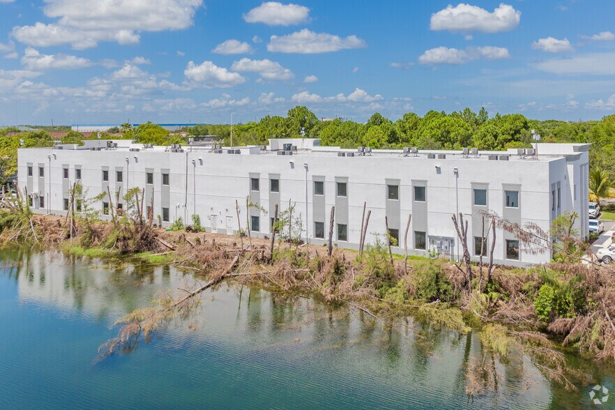 More Photos Of 12985 SW 130th Ct, Miami Office For Lease