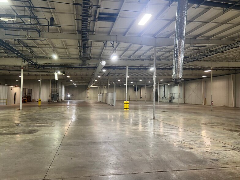 More Photos Of 22425 D St, Winfield Industrial For Sale