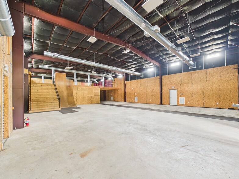 More Photos Of 431 S 17th St, West Columbia Warehouse For Lease