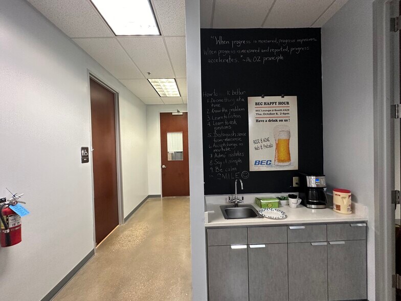 More Photos Of 3301 Matrix Dr, Richardson Research And Development For Sale