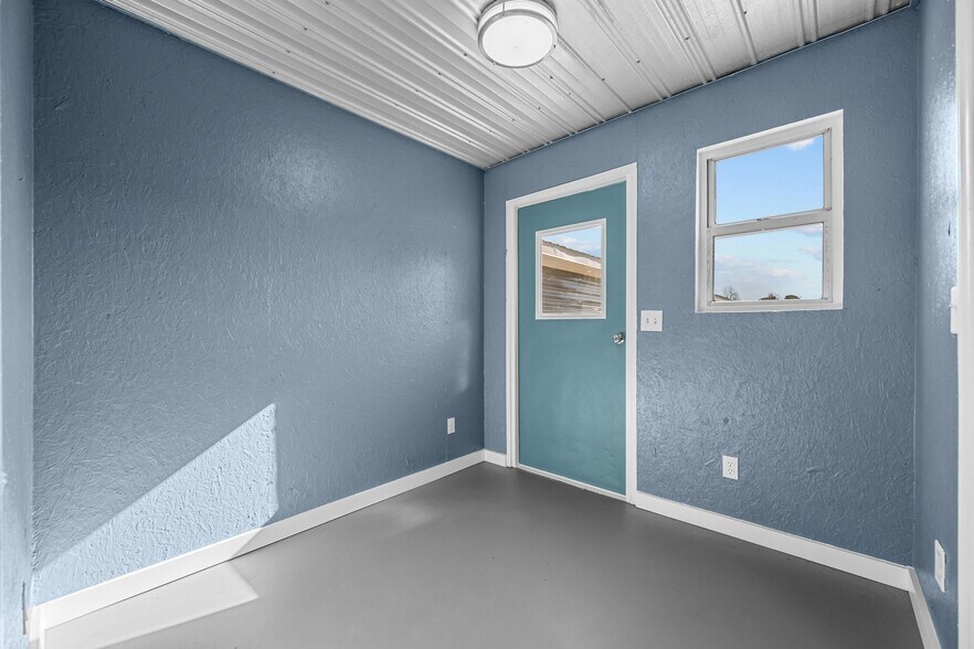 More Photos Of 9572 Hwy 41 W, Pink Hill Land For Sale