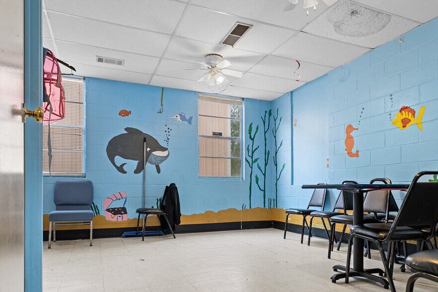 More Photos Of 6001 Buena Vista Rd, Columbus Religious Facility For Sale