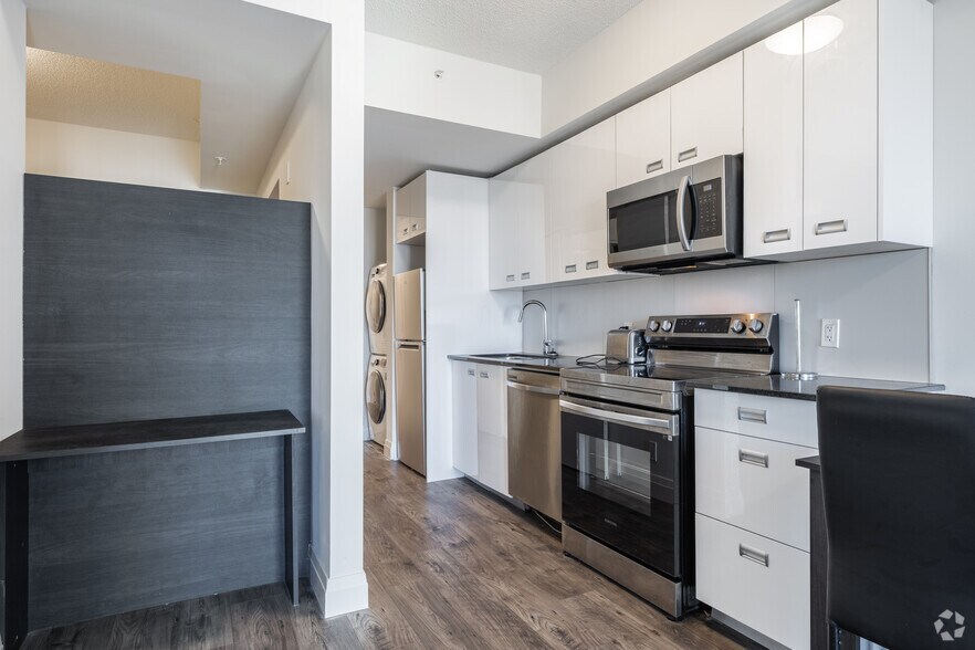 More Photos Of 652 Princess St, Kingston Apartments For Sale