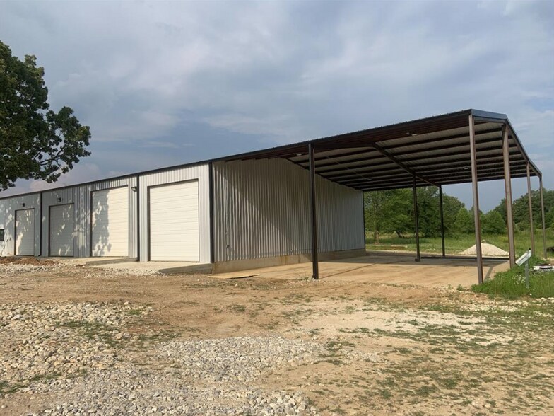 More Photos Of 4400 NE Lincoln Rd, Idabel Industrial For Sale