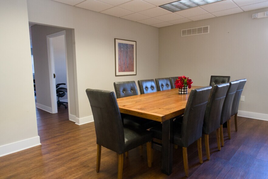 More Photos Of 824 Philadelphia Pike, Wilmington Office For Sale