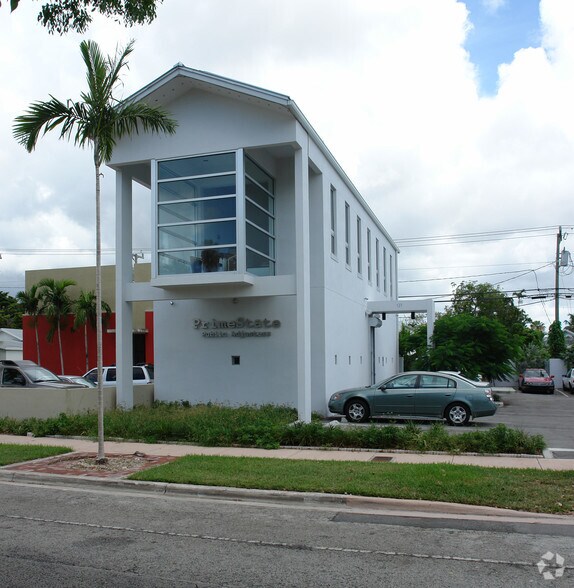 More Photos Of 127 Grand Ave, Coconut Grove Office For Lease
