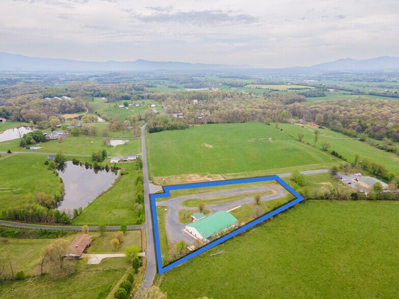 More Photos Of 1265 Goodrich Rd, Stanley Specialty For Sale