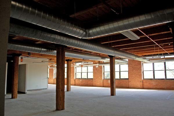 More Photos Of 700 N Sacramento Blvd, Chicago Loft Creative Space For Lease