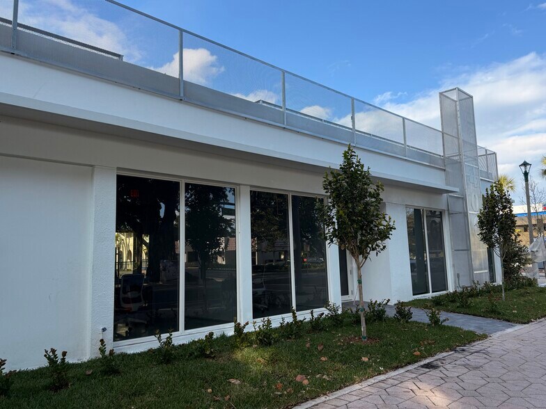 More Photos Of 406 Lucerne Ave, Lake Worth Beach Office For Lease