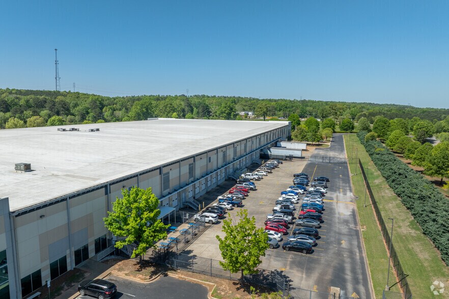 More Photos Of 6761-6775 Jefferson Metropolitan Pky, McCalla Warehouse For Lease