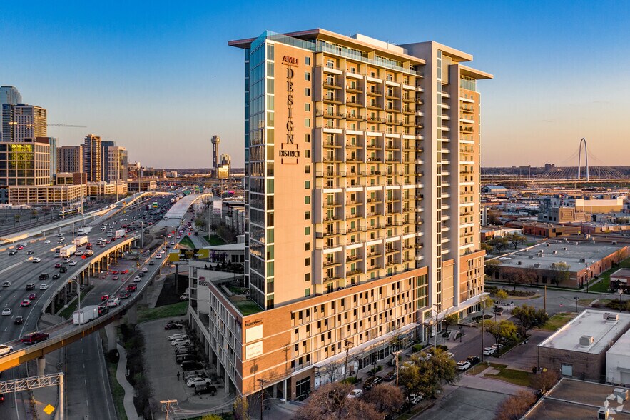Primary Photo Of 1400 Hi Line Dr, Dallas Apartments For Lease