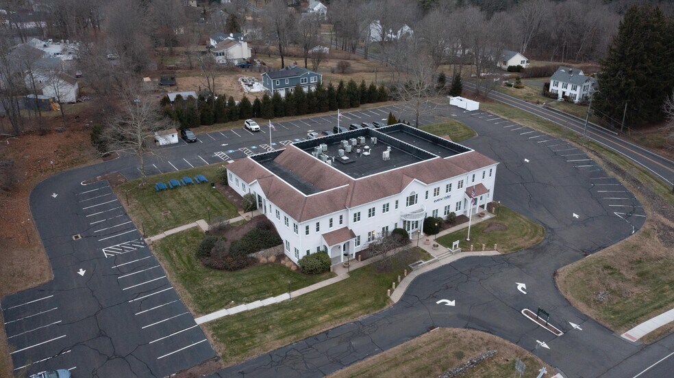More Photos Of 11 Mile Hill Rd, Newtown Office For Sale
