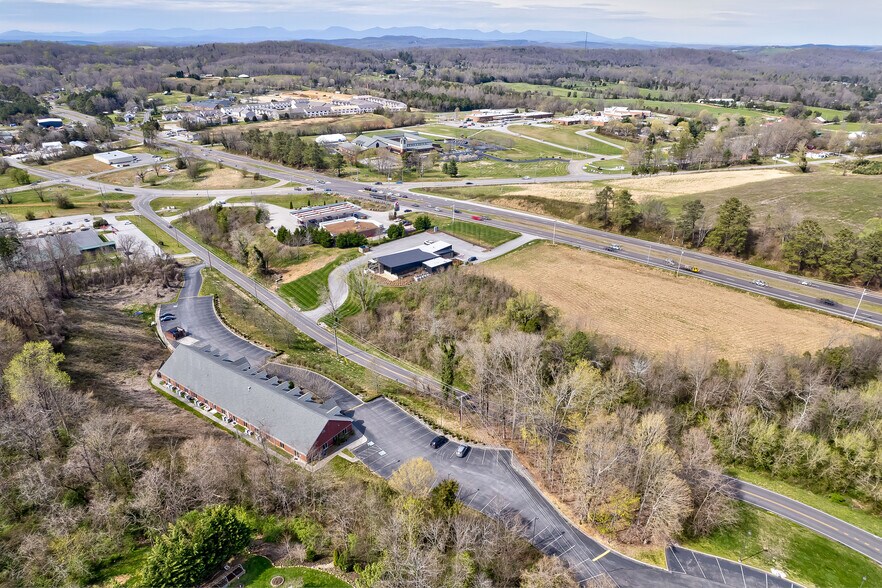 More Photos Of 2265 Old Highway 95, Lenoir City Office For Sale