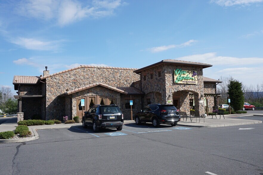 More Photos Of Route 611 @ Heller Rd, Stroudsburg Unknown For Lease