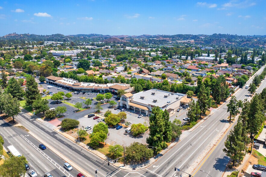 More Photos Of 1086 W Arrow Hwy, San Dimas Drugstore For Lease