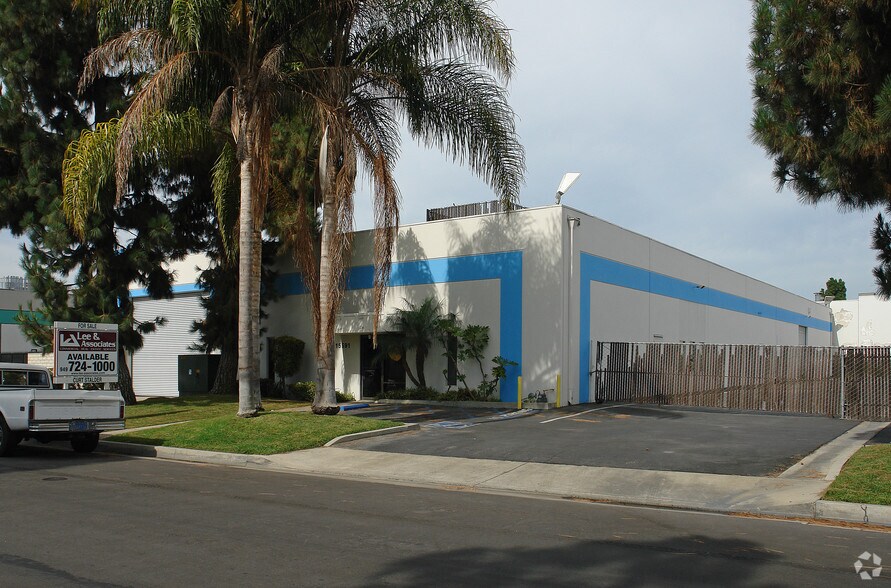 Primary Photo Of 15591 Container Ln, Huntington Beach Warehouse For Sale