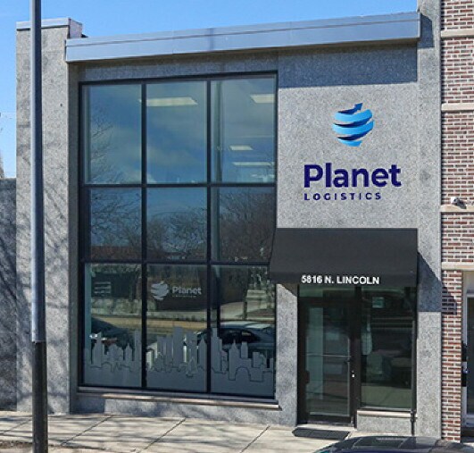 Primary Photo Of 5816 N Lincoln Ave, Chicago Storefront Retail Office For Sale