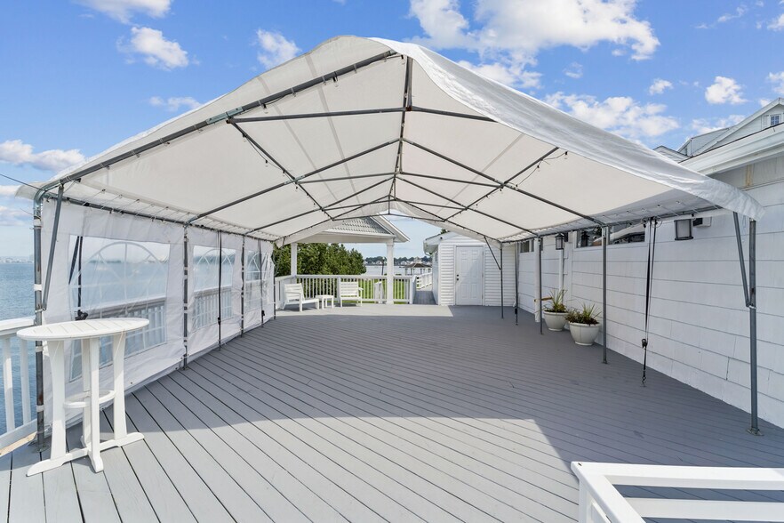 More Photos Of 62 Cove St, New Haven Specialty For Sale