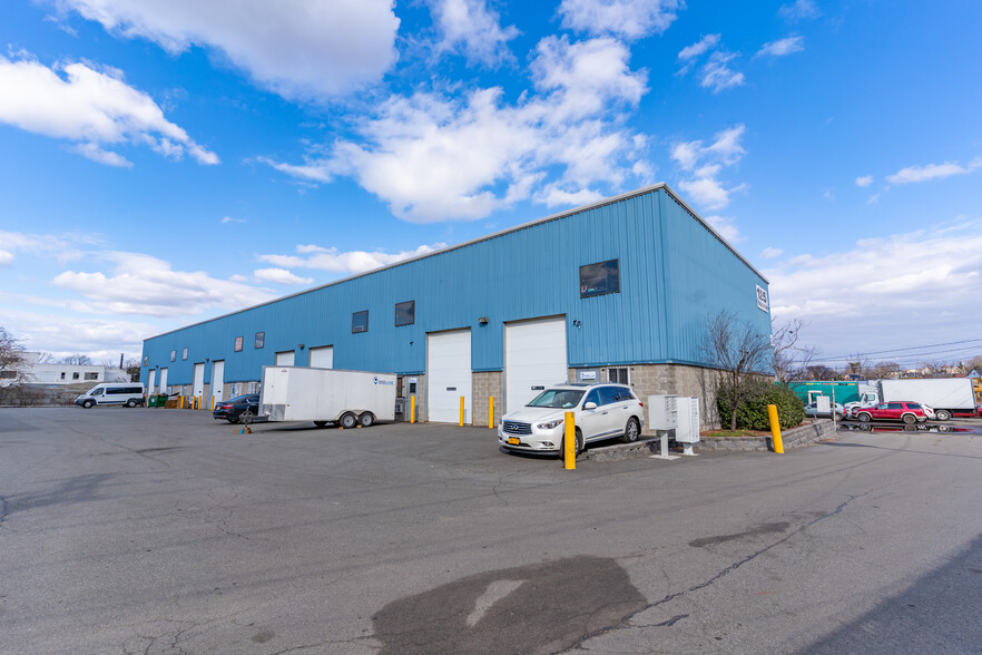 Primary Photo Of 125 Broad Ave, North Bergen Warehouse For Lease