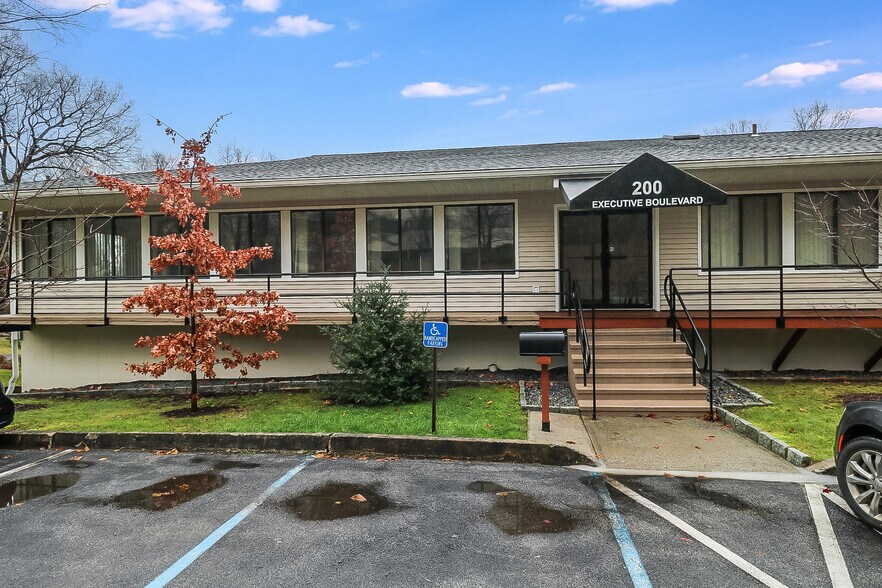 Primary Photo Of 200 Executive Blvd, Ossining Research And Development For Lease