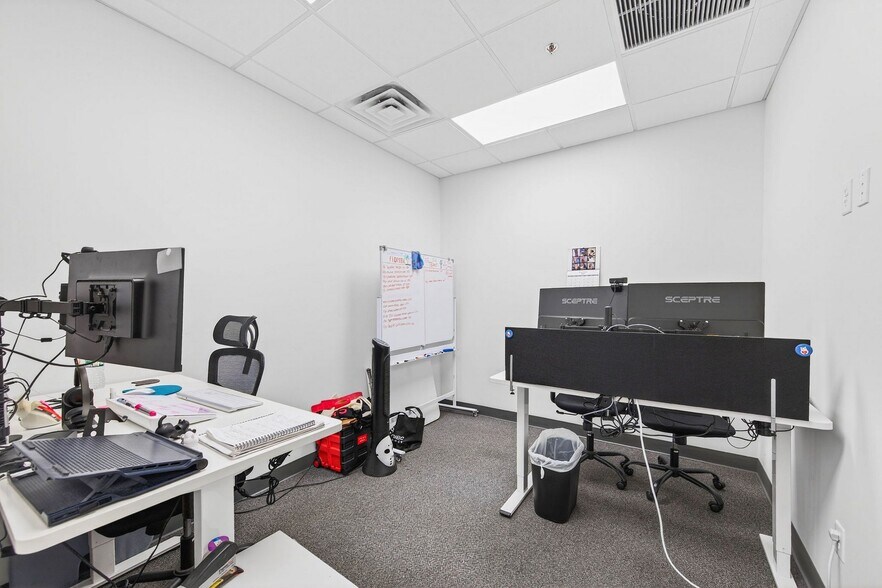 More Photos Of 930 S Harbor City Blvd SW, Melbourne Office For Sale