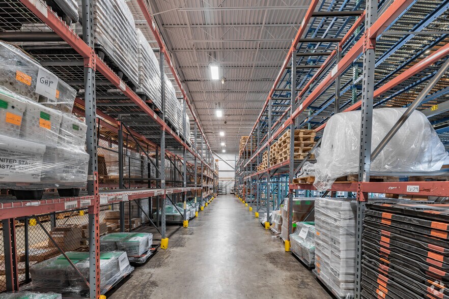 More Photos Of 15 Forest Pky, Shelton Light Manufacturing For Lease