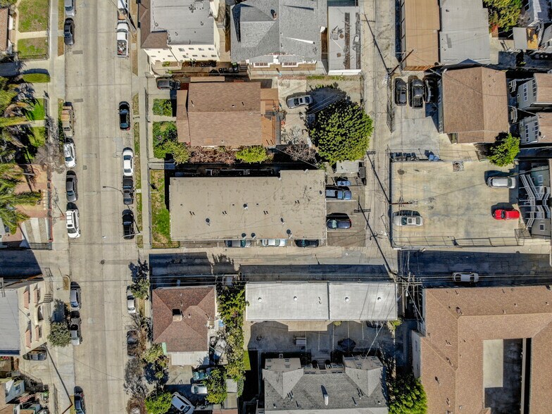 More Photos Of 1120 Logan St, Los Angeles Apartments For Sale