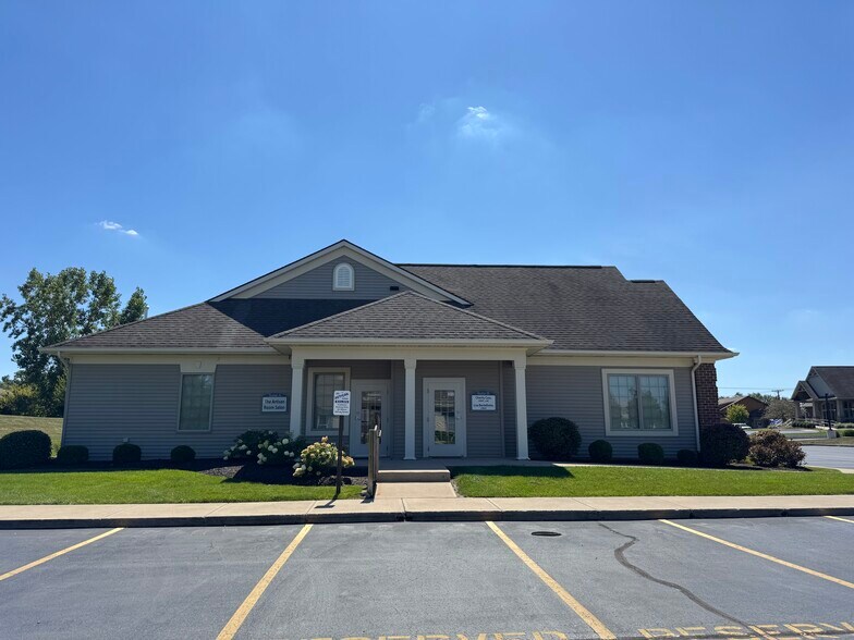 More Photos Of 12820 Coldwater Rd, Fort Wayne Office For Sale